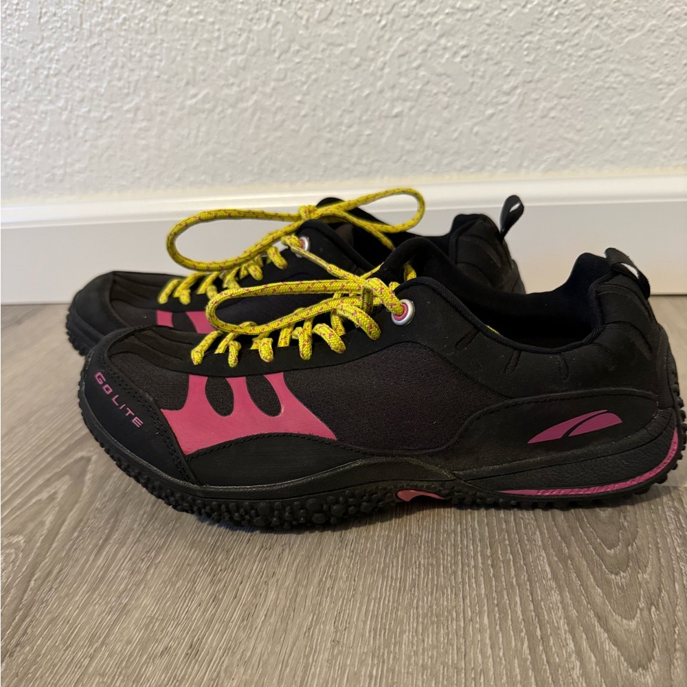 NWOT Golite MTN Gecko Shoes W8